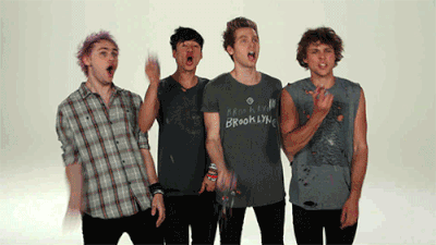 5SOS Excited Throwing Confetti