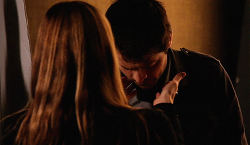 Adorable gif. Misha is getting fluffed!!! : CLICK FOR GIF!!! CLICK IT. SO WORTH. #MishaCollins
