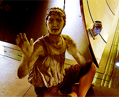 Because every Doctor Who board needs to have a gif of a dancing weeping angel.