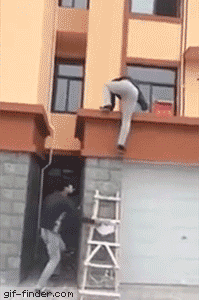 Chinese ladder prank | Gif Finder – Find and Share funny animated gifs