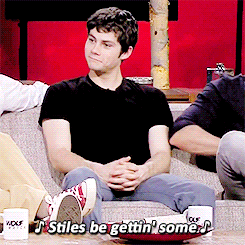 Dylan O'Brien- even when he's sitting down he's an amazing dancer! *swoon!* Stiles Teen Wolf