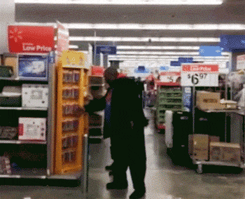 Every time I watch this, I can't help but laugh! funny-gif-supermarket-Titanic-playing