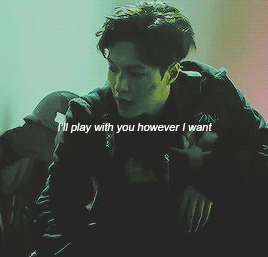 EXO MONSTER (GIF yeah, I'm okay with that.