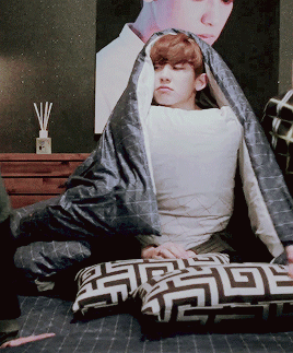 EXO Next Door Ep.13 : Pouty Chanyeol ft. Cuddly Sehun (4/4