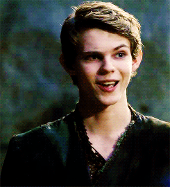 gif gifs peter pan stuff once upon a time ouat p r e c i o u s ouatedit robbie kay jfc what is your face