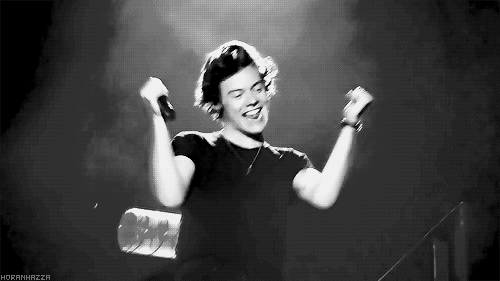 Harry Styles [gif] he is such a cupcake