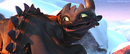 Haven't seen my favourite gif of Toothless on here yet, happiest face ever.