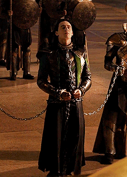 I think that Loki is SO funny and I'm not sorry for it either, lol.......SO MUCH SASS!! My funny sassy Loki =<3