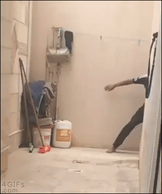 LMAO #38 - Today Best LMAO gifs - 43 GIFs - Page 4 of 4.   I want to know if the poor guy escaped.