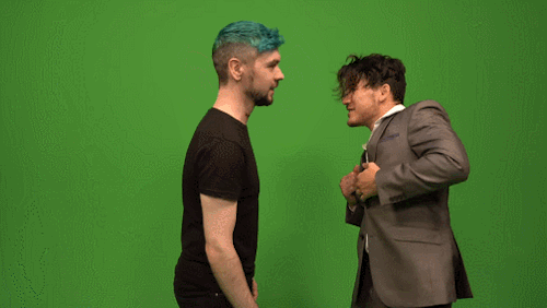 marielgum: “When the glitch hits too hard (from “DARKIPLIER vs ANTISEPTICEYE - BLOOPERS” ”