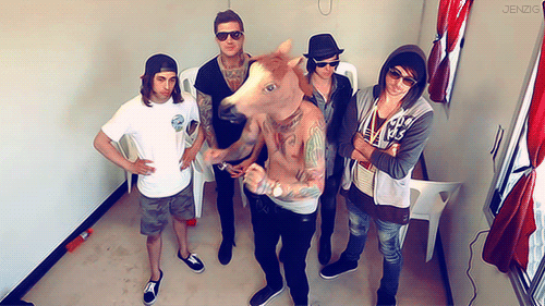 Pierce The Veil, Sleeping With Sirens, Of Mice & Men, All Time Low. Harlem Shake Video.