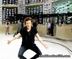 The “I’m A Pretty Ballerina” With Flawless Form. | Community Post: 12 One Direction Expression GIFs To Make You Laugh, Cry, And Smile.