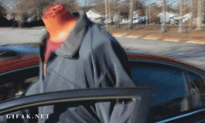 The headless drive-through prank from MagicofRahat: | The 23 Greatest Pranks Pulled In 2013