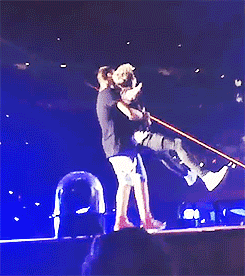 There’s the moment when Liam and Niall become an actual tornado of love and beauty. | 46 Life-Changing Things That Happen At A One Direction Concert