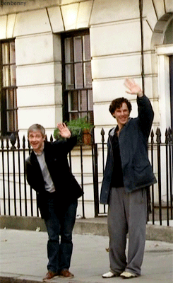 This might be the most adorable gif of them I've ever seen!!! Oh, it should be illegal to be so darn cute.  Look at them.  Look at Martin's posture. Darnit.