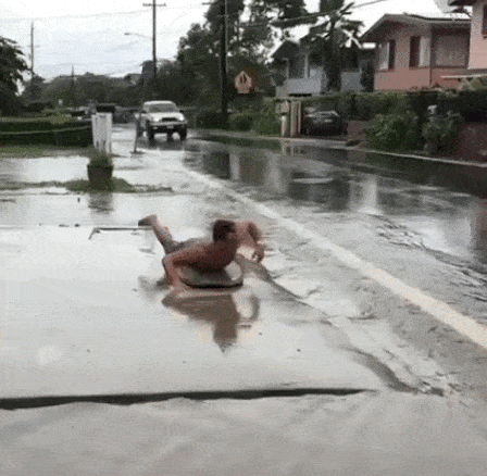 This week's best GIFs are just trying to enjoy the last few days of summer.