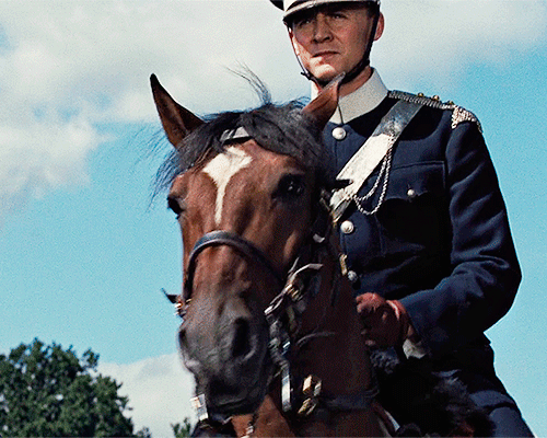 Tom Hiddleston in War Horse (2011
