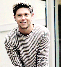 Welcome to DailyNiall! Your source for everything and anything related to the amazing talented Niall...
