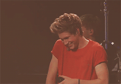 When he giggled in the cutest way possible: | Community Post: 29 Times Niall Horan Was Utterly Adorable