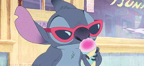 When Stitch made you want to eat a snow cone JUST. LIKE. THIS. | 17 Times Disney Made You Drool Uncontrollably For Frikkin' Cartoon Food
