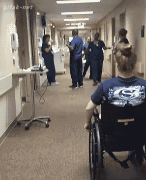When this girl surprised her nurse after being paralyzed: | 28 Pictures That Prove 2015 Wasn’t A Completely Terrible Year