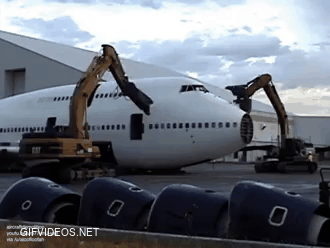 Demolishing a Boeing 747